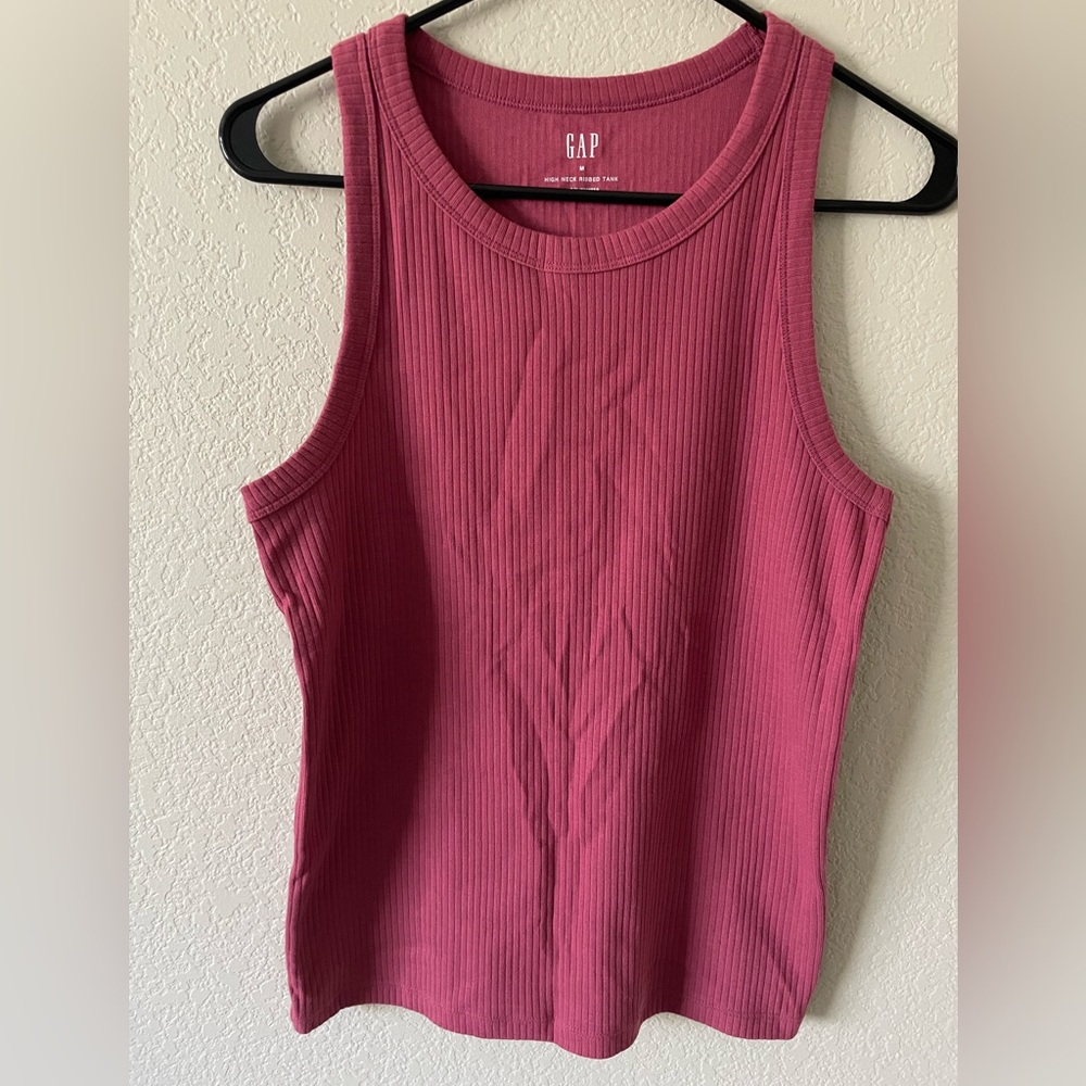 GAP Women's Rose Ribbed Tank Top